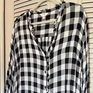 V-neck Buffalo Plaid Button-down Blouse